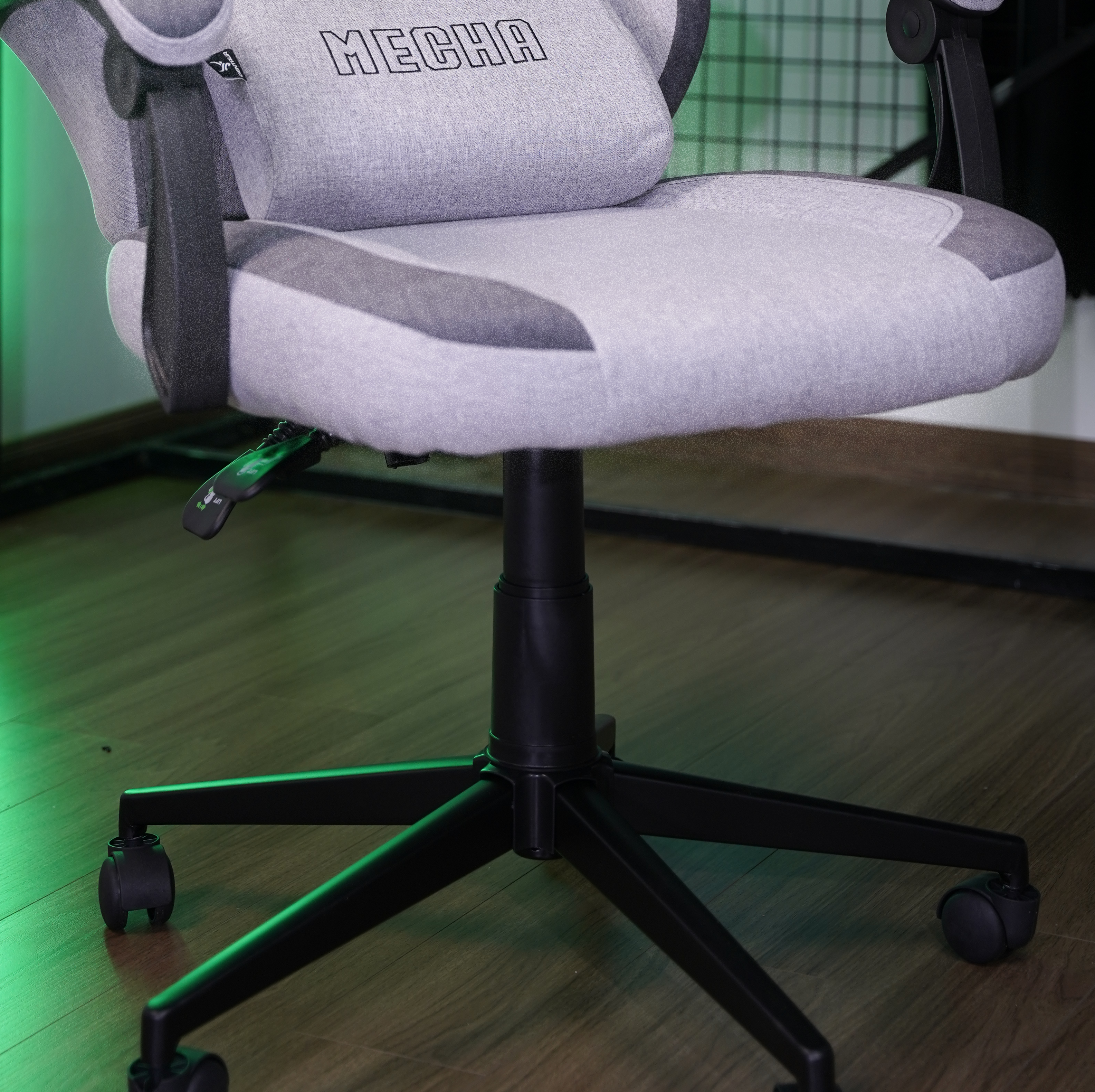 TNG05646 chân ghế.png